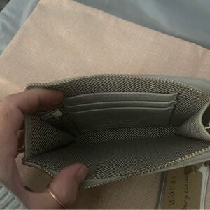 Jen & Co. light grey wallet